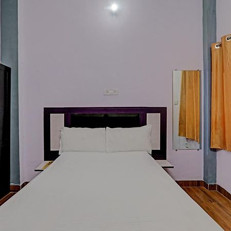 Oyo Hotel Crown Lucknow Exterior photo